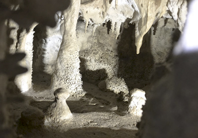 Grotta Panno Bianco